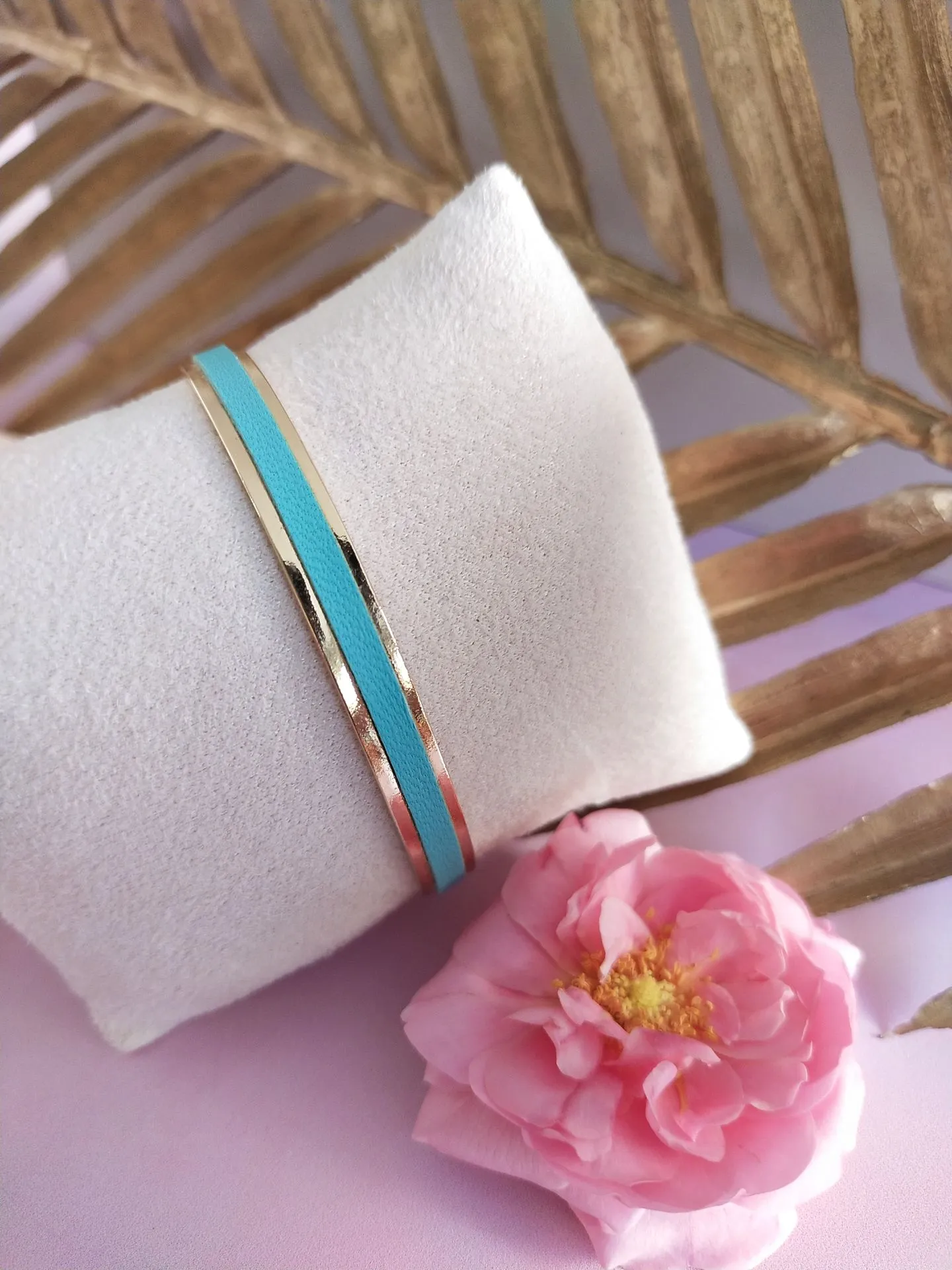 Bracelet AVA bleu clair